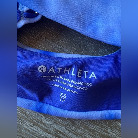 Athleta Scoop Bikini Top XS D Cup, NWT - Picture 5 of 5